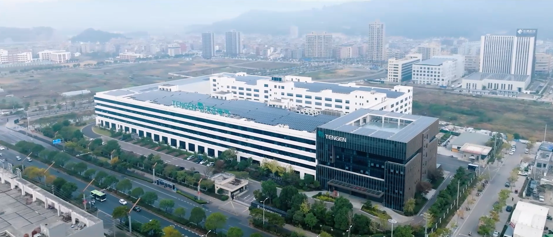 龙8唯一官方头号玩家电气未来工厂